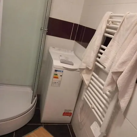 * Hyper Centre*local A Velo *